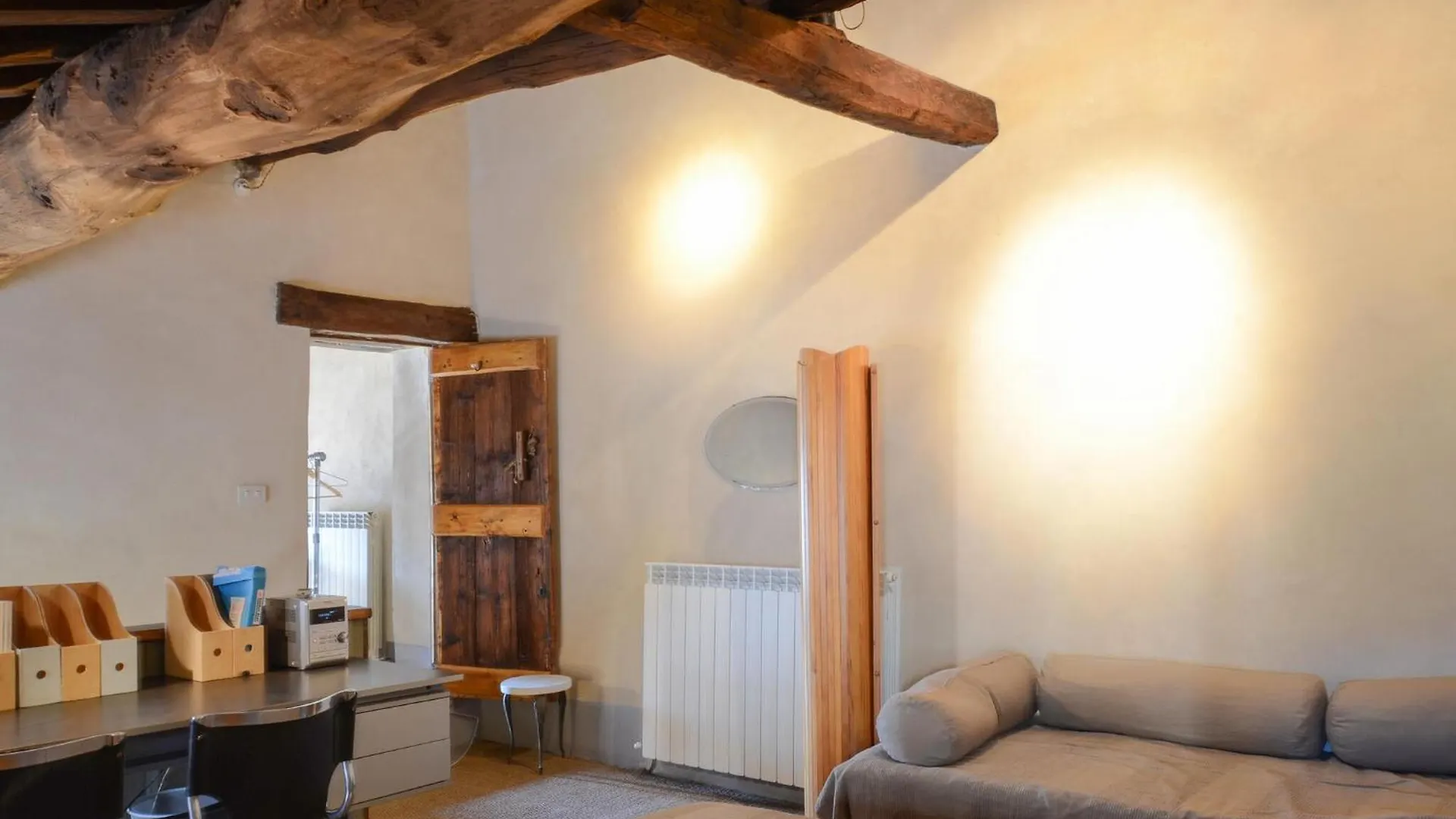 3 Bedroom Gorgeous Home In San Cassiano Di Contro Cocciglia 0*,  Italien