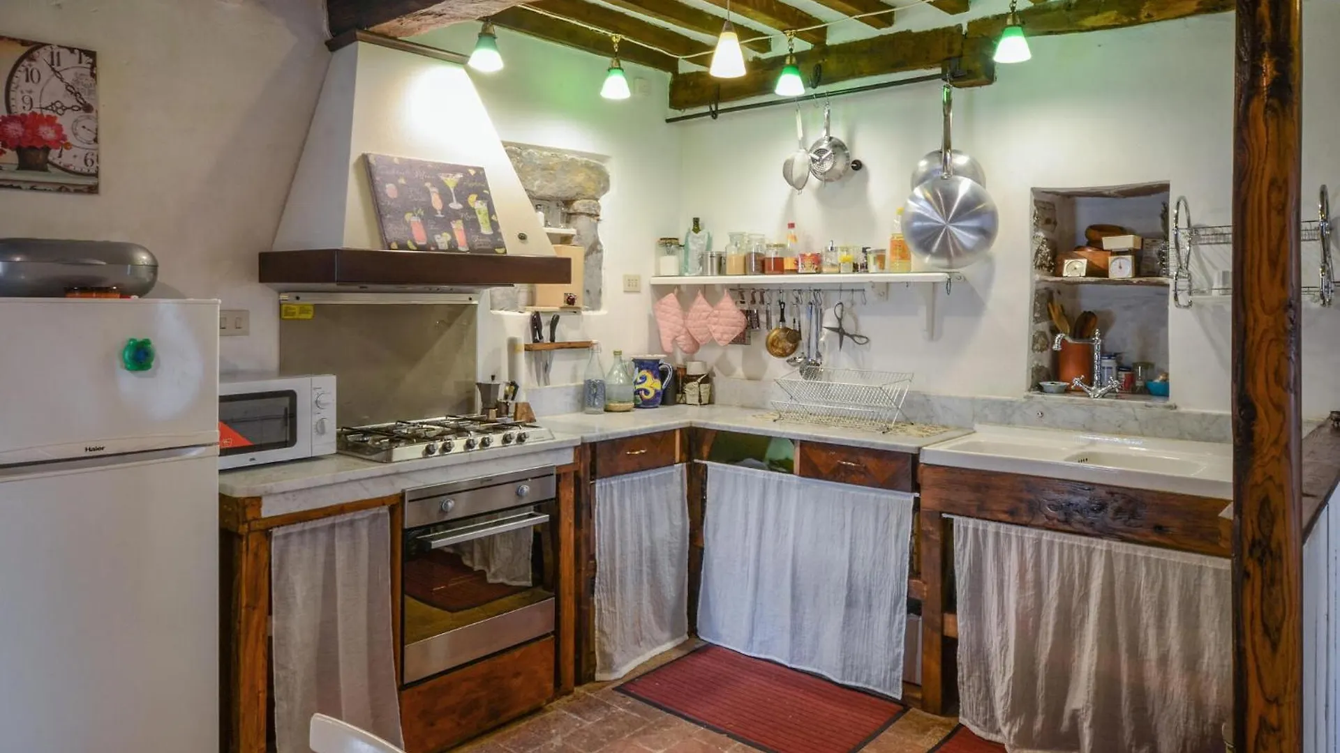 3 Bedroom Gorgeous Home In San Cassiano Di Contro Cocciglia Italien